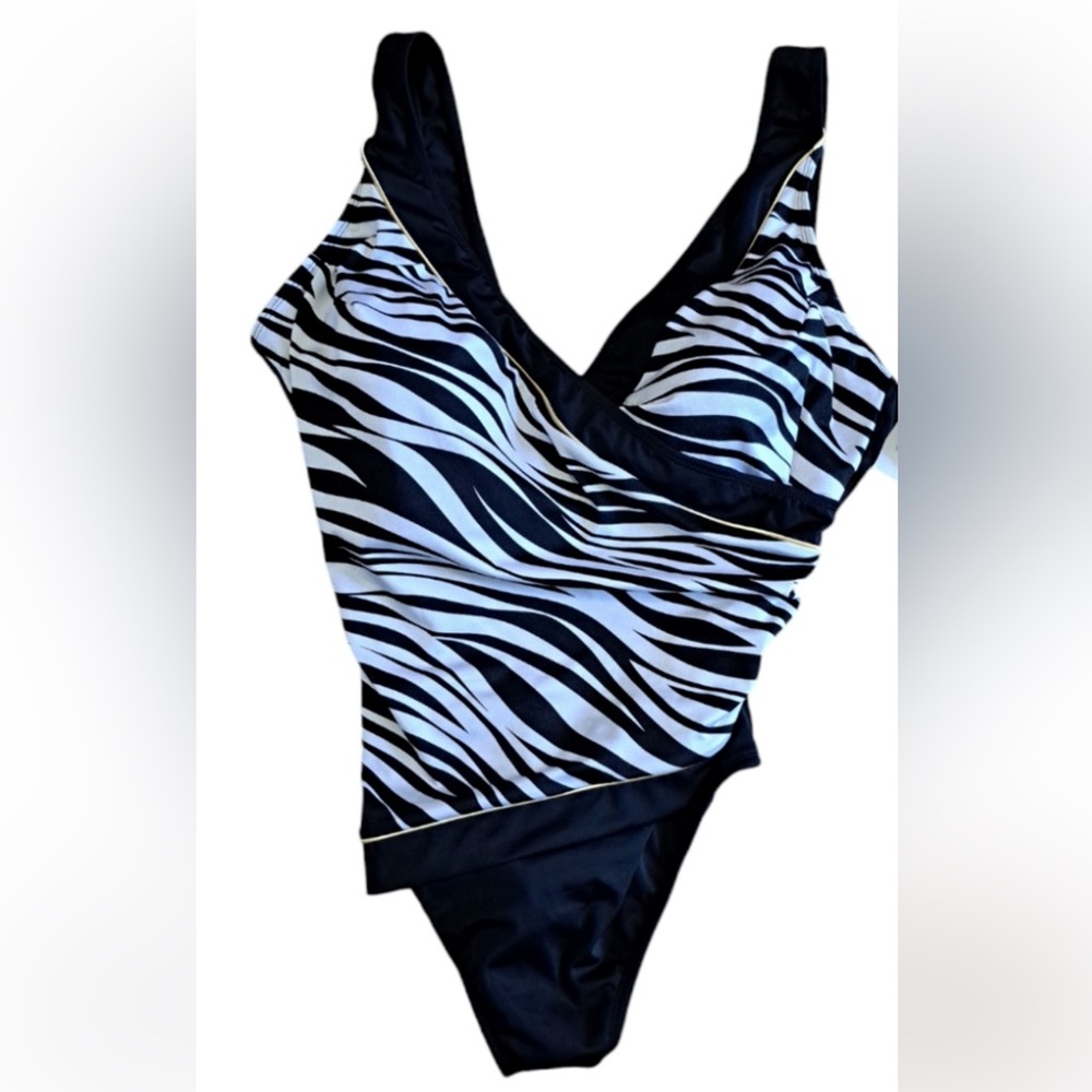 Studio Works NWT Zebra Print One-Piece Swimsuit 22